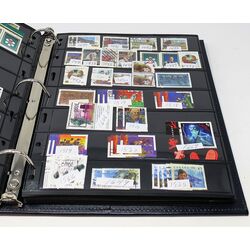 canada used stamp binder with slipcase