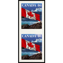 canada stamp 1698c flag over iceberg 46 1998 M VFNH PAIR