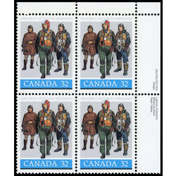 canada stamp 1043 pilots in flying dress 32 1984 PB UR